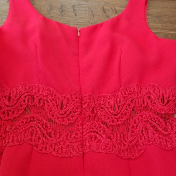 Dress - Picture 4 of 5